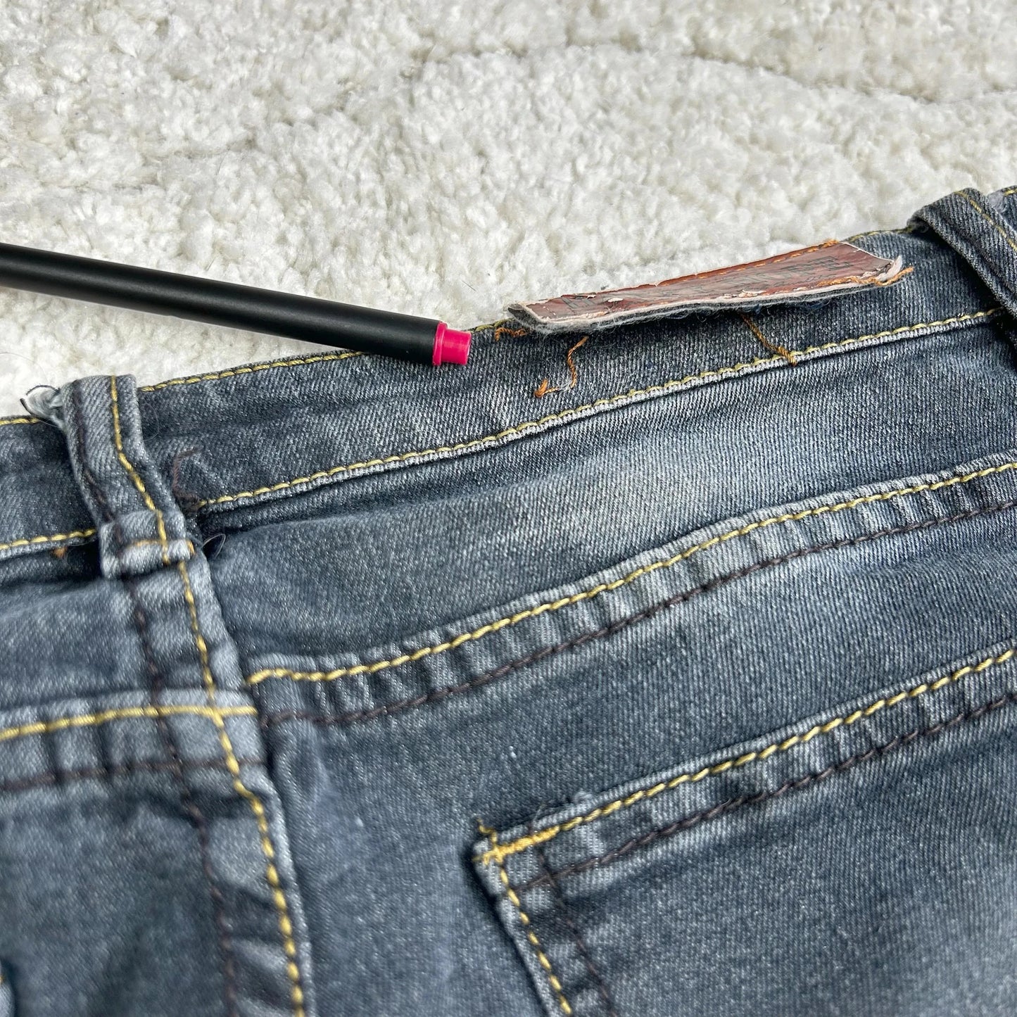 00s Happy Hope Jeans 30/31 - Thriftanova -