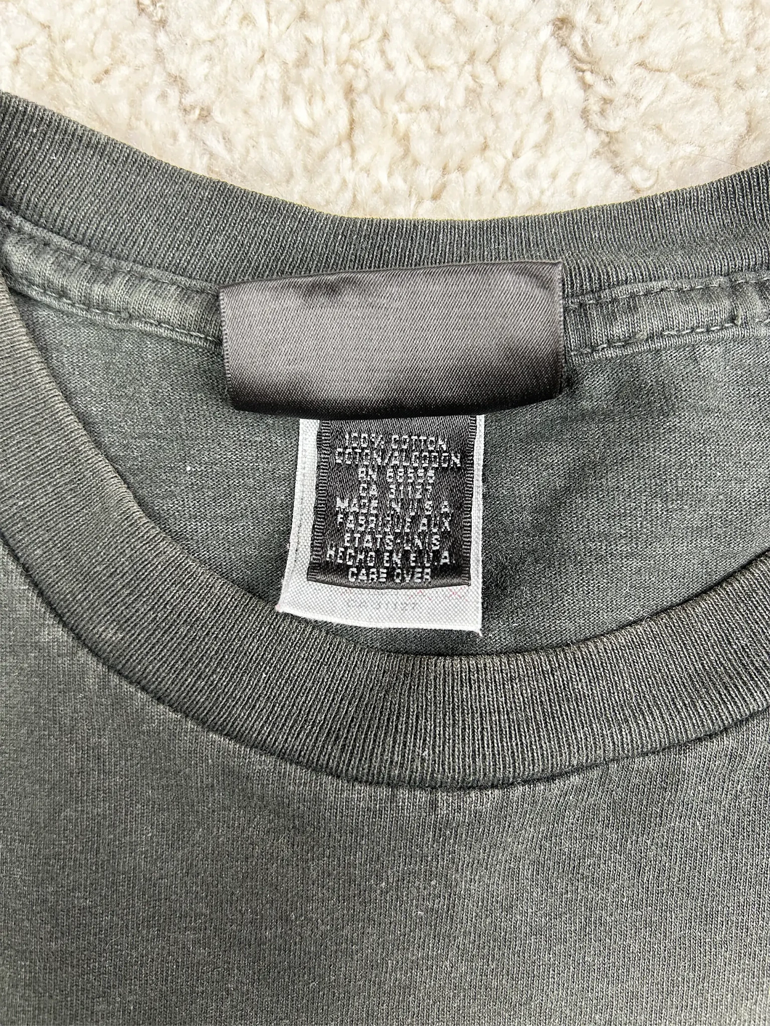 Vintage DKNY T-Shirt Made in USA L - Thriftanova - 